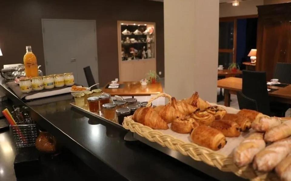 L'Auberge Du Rhone Chavanoz Zewnętrze zdjęcie
