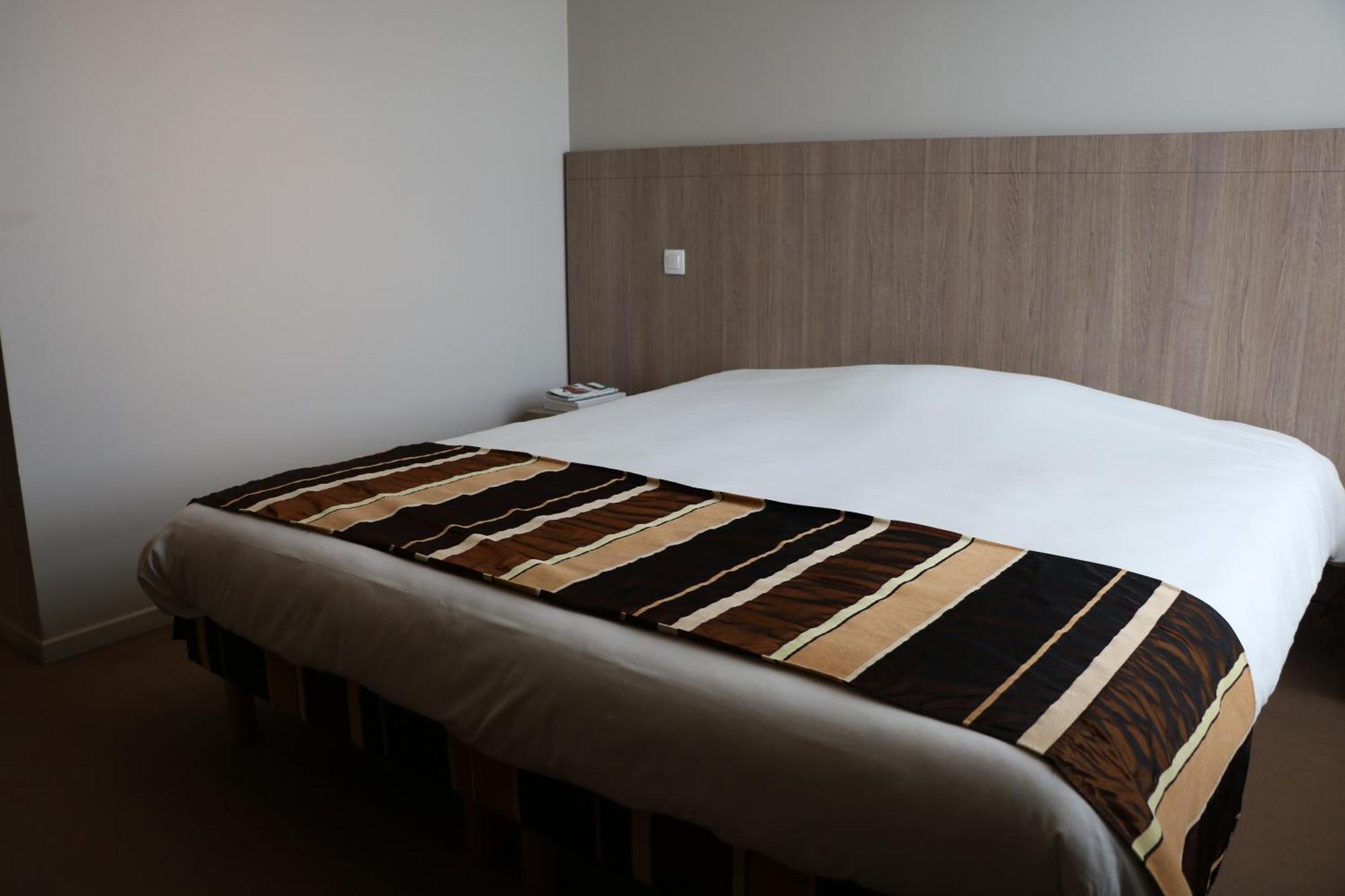 L'Auberge Du Rhone Chavanoz Zewnętrze zdjęcie